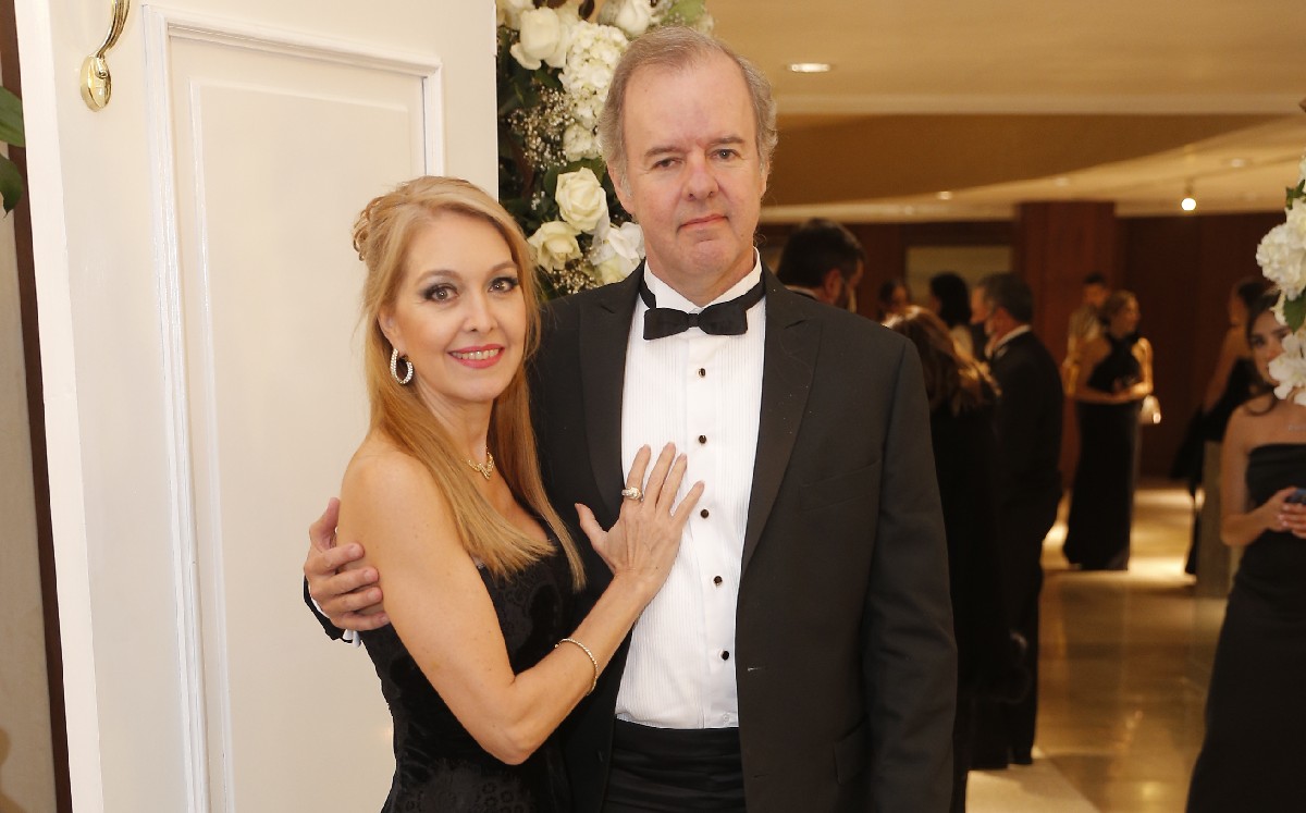 Alicia Margarita Lozano de Ravizé y Mauricio Ravize / Fotos: Daniel Saldívar