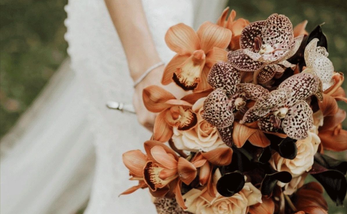 Diseñados para estilizar tu figura al momento de que lo tomes con la mano y lo lleves contigo hasta el altar.