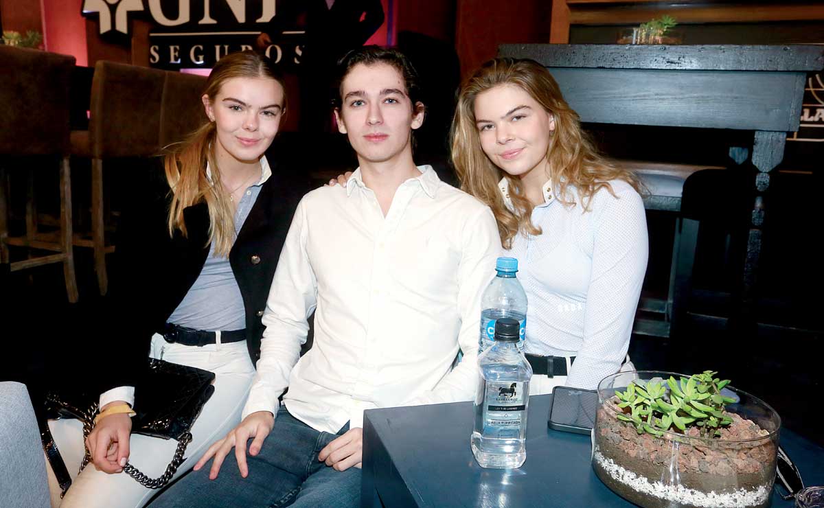 Isabella Estrada, Pablo Hernández y Daniella Estrada / Fotos: Omar Valdez
