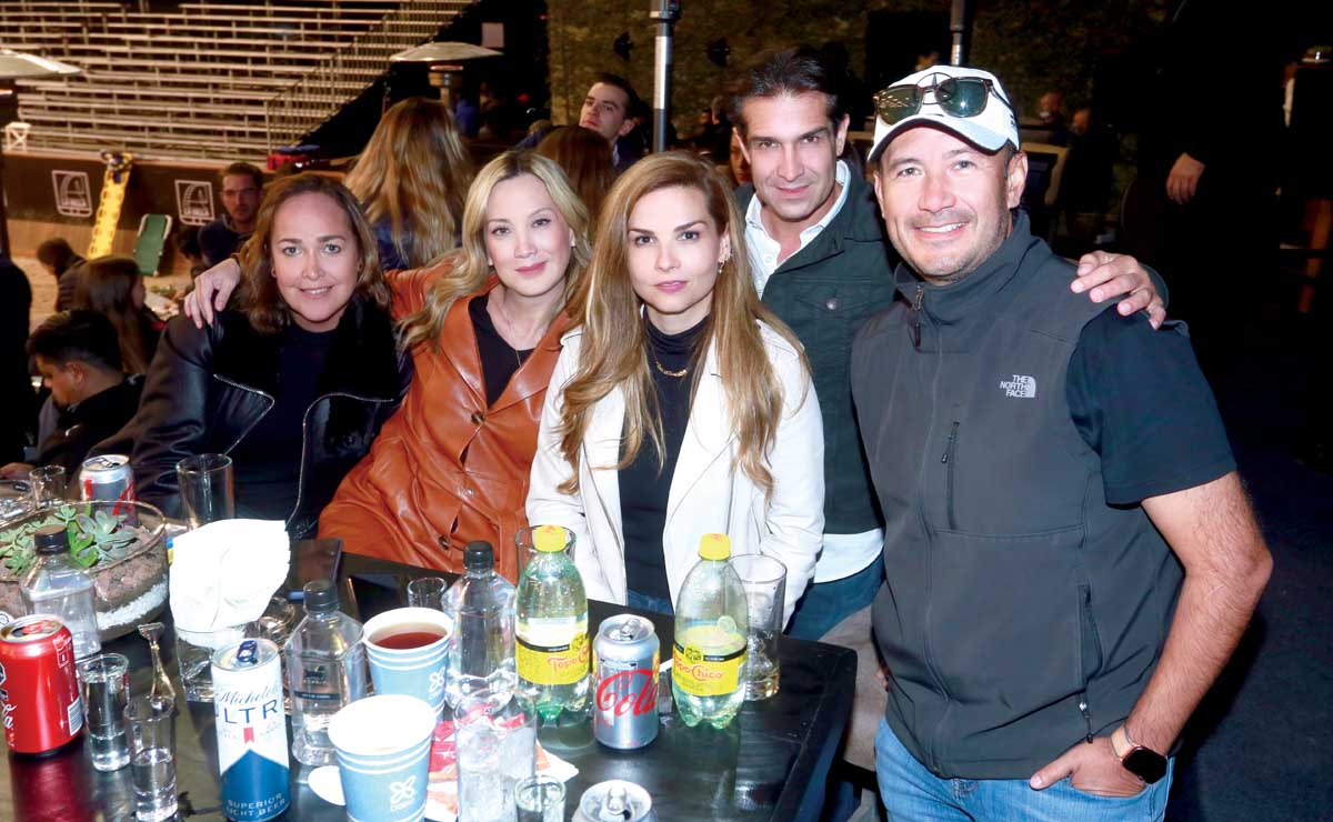 Lorena Tinoco, Marusa Martínez, Ivonne Fautsh, Sergio Cid y Juan José Martínez / Fotos: Omar Valdez