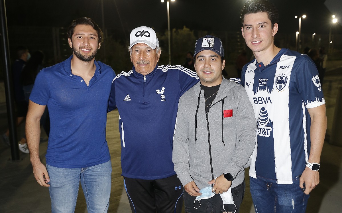 Carlos Flores, Ignacio Jauregui, Ignacio Jauregui y Christian Rodríguez / Foto: Omar Valdez