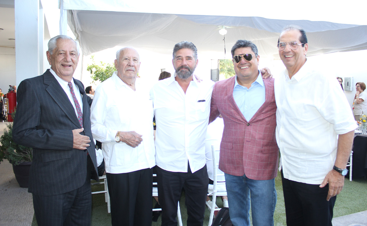 César, Wilfredo, Mauricio, Carlos y Wil