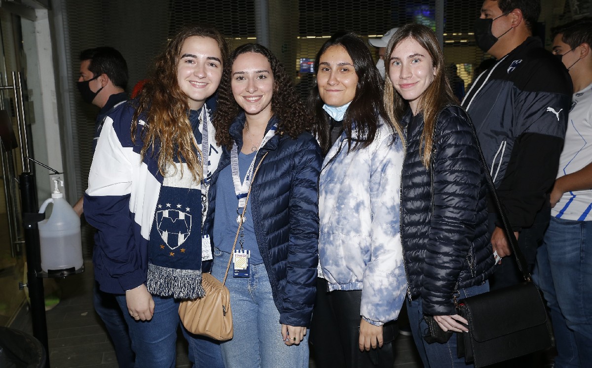Daniela Guajardo, Sofía Pons, Fer Álvarez y Mayela Romero / Foto: Omar Valdez