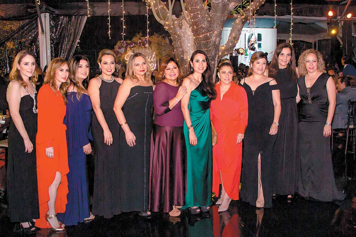 Lupita de Lerma, Zelina Fernández, Susana de Flores, Ethel de Martínez, Yolibeth de Garza, Magdalena de Zamudio, Pepis de Quezada, Maricruz de Delgado