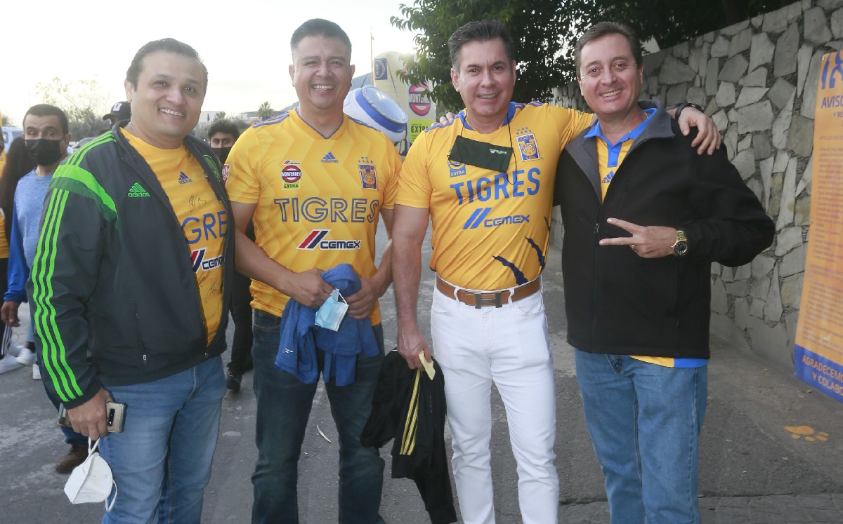 Miguel Espinosa, Mario Molina, Alex Elías y Guadalupe Valdez / Foto: Omar Valdez