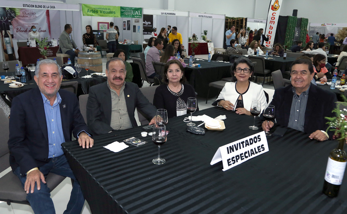Rafael, Fernando, Maye, Lety y Memo