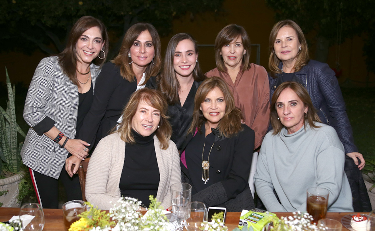 Sory, Pilar, Bárbara, Laura, Maribel, Gaby, Cristina y Magdalena