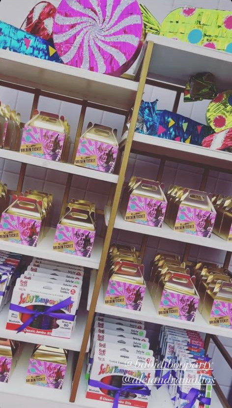 Las bolsitas de los niños también tuvieron el toque de glamour de la influencer. (Foto: Instagram).