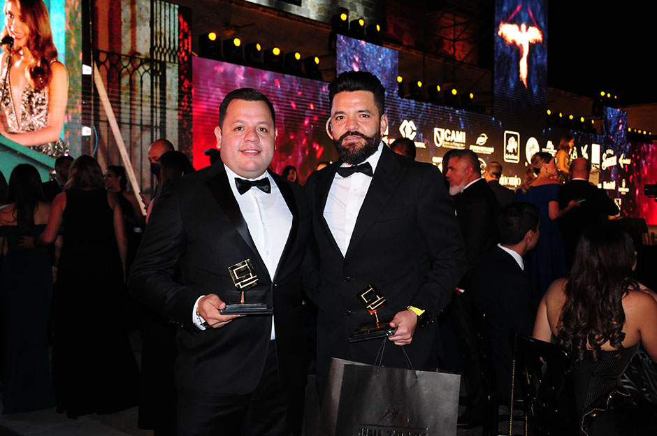 Mario Gastelum y Caín García