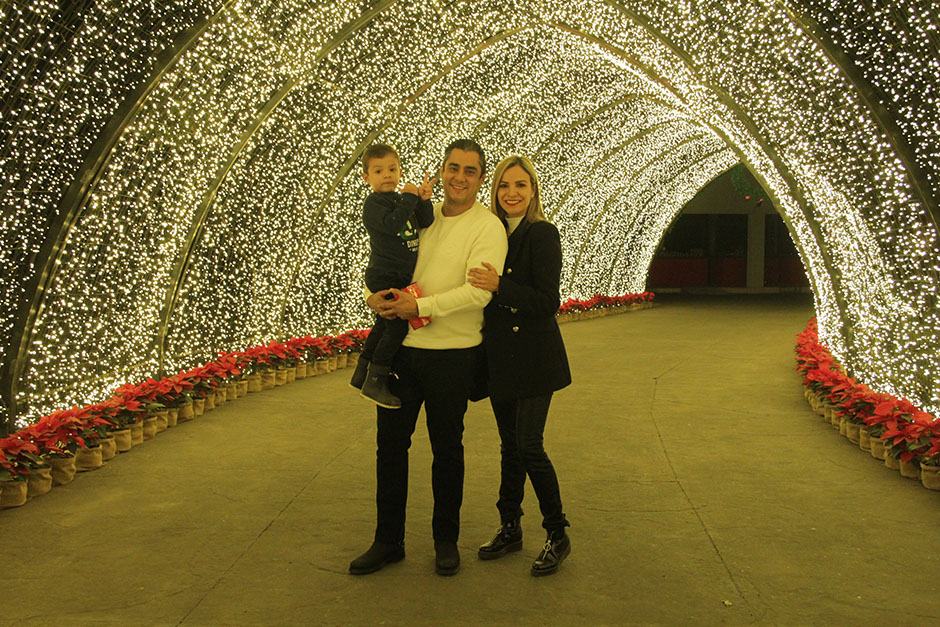 Franco Orozco, Armando Orozco y Bettyna Alfaro.