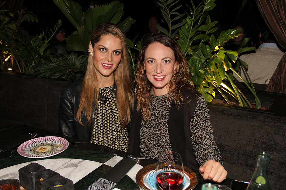 Lourdes Basave y Sofía Amutio.
