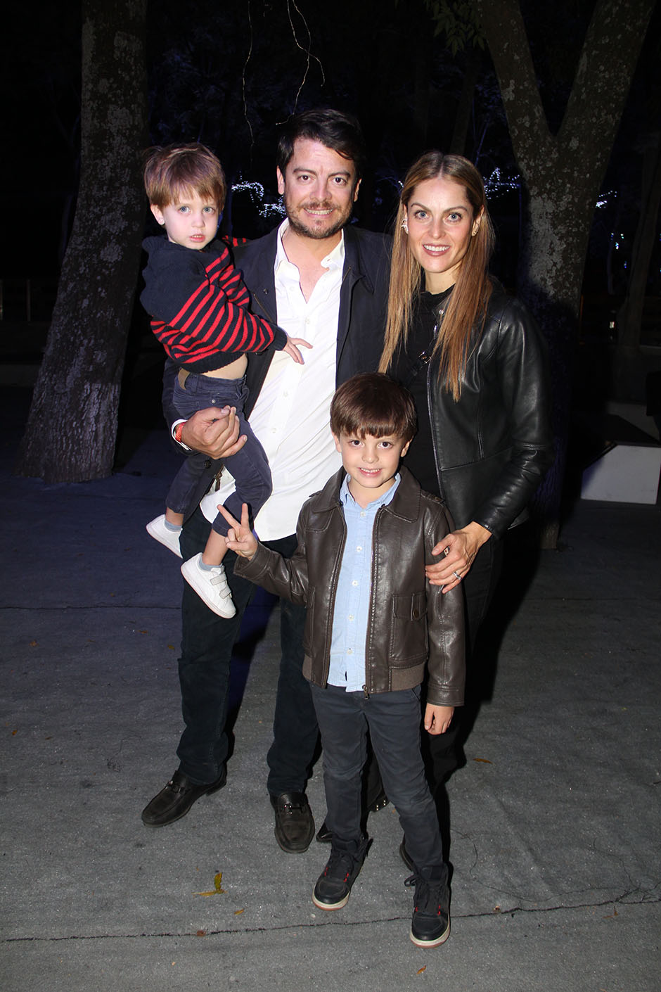 Mateo Casarín, Jorge Casarín, Lourdes Basave y Santiago Casarín.