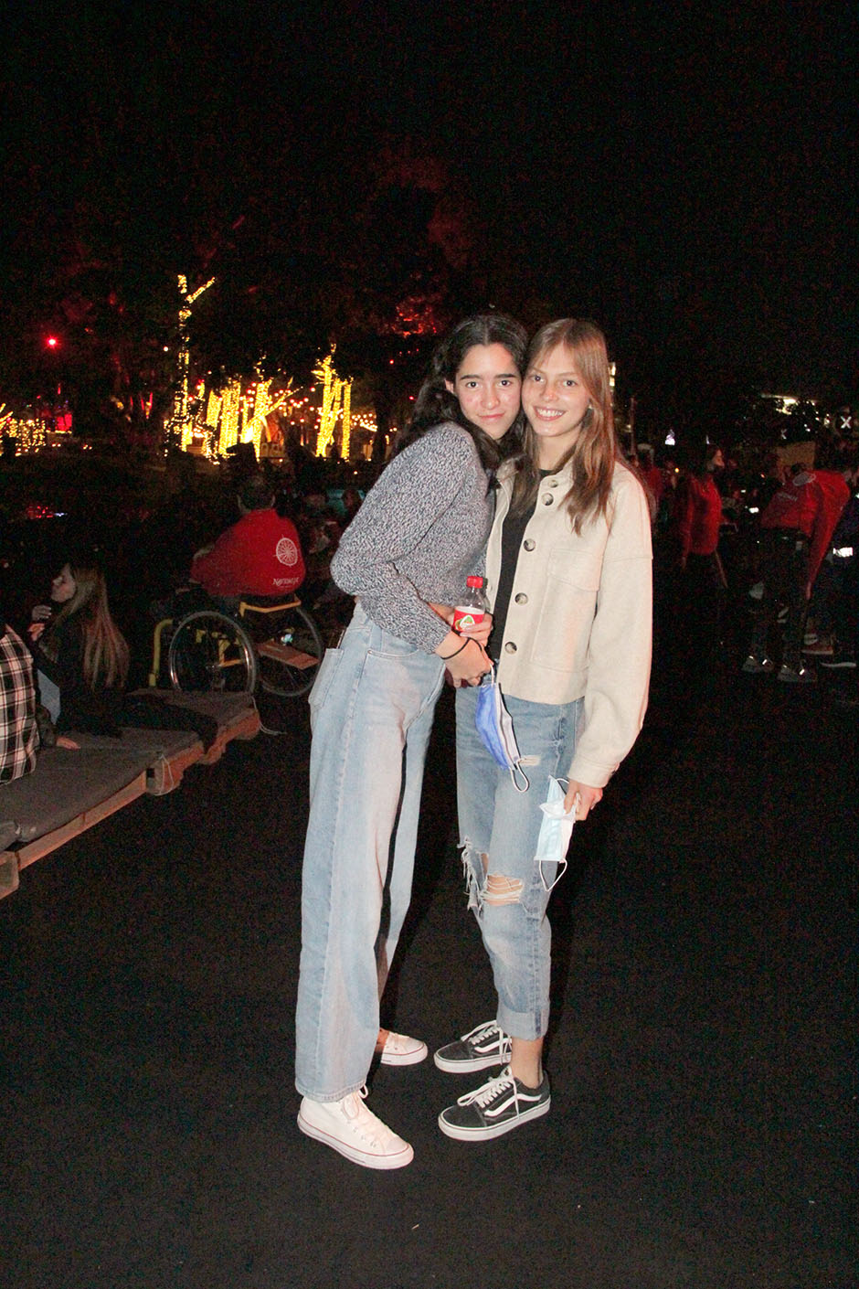 Regina Ashida y Vanesa Silva.