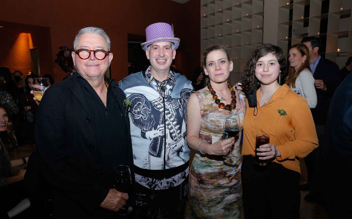 Alberto Vargas, Tim Nethercott, Denisse Divildox y Loreta Vargas