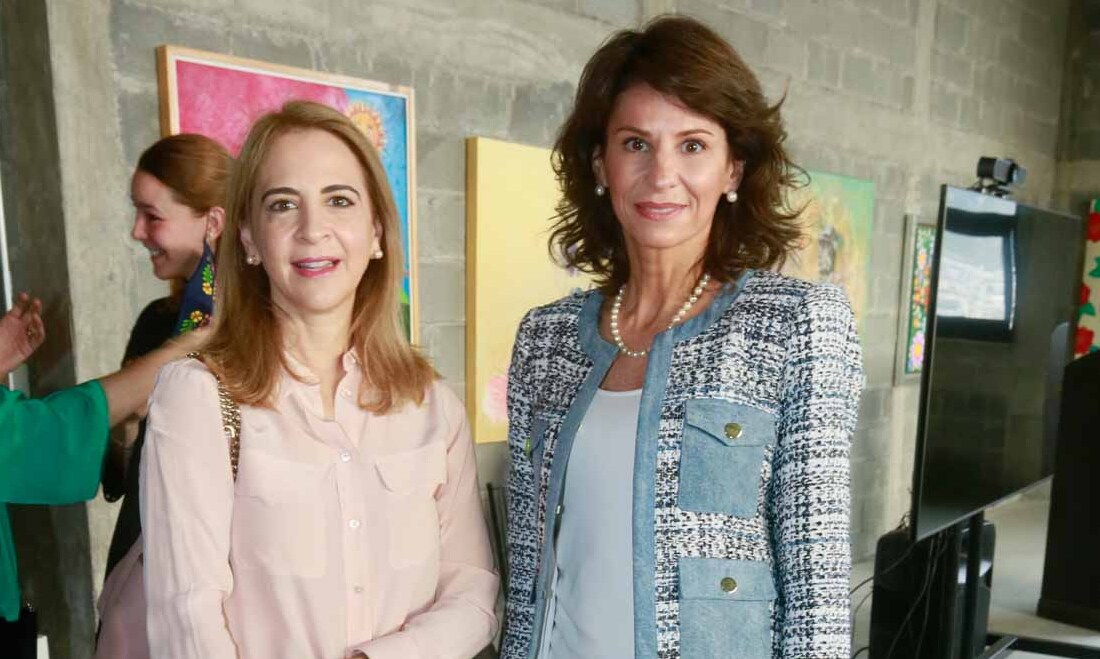 Carmen Garza T  y Susana Ortiz de Garza