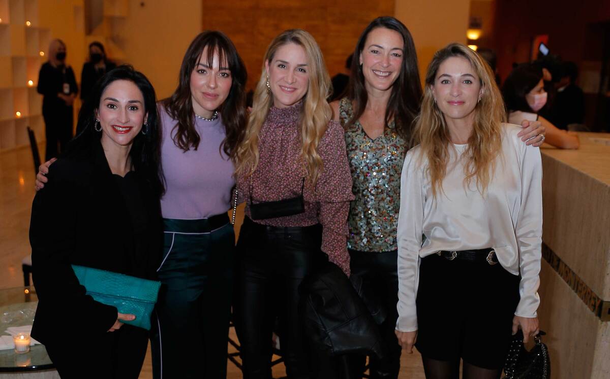 Dunia Guzmán, Cordelia Garza, Denise Ramonfaur de Farías, Pilar Cortés y Vangy Martínez