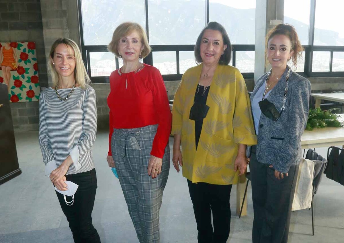 Maggy Vedolla, Esther Sada de Williamson Armandina Zúñiga de Cueva y Diana Williamson de Cantú