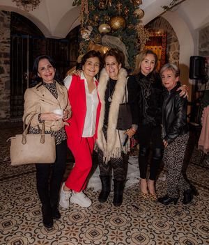 Begoña Menéndez-Condé, Maricarmen Villalba,  Gina Beltrán, Maricarmen Jiménez y Silvia Ojeda (Foto: Vladimir Zayas)