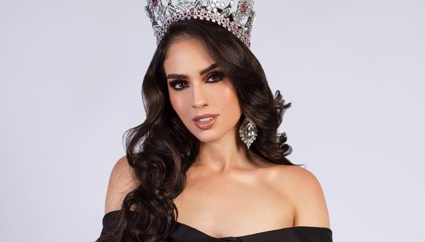 Débora Hallal y el vestido que representó a México en Miss Universo (Foto: Instagram)