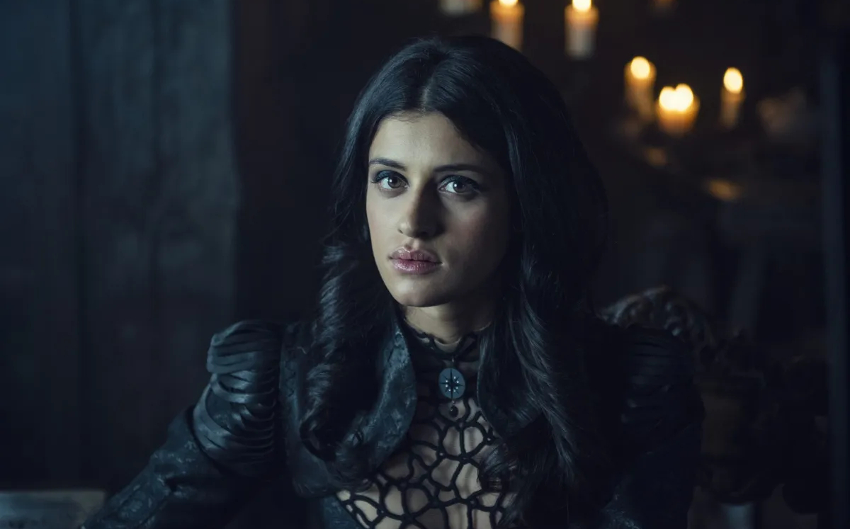 Anya Chalotra La Actriz De Yennefer De Vongerberg En The Witcher 