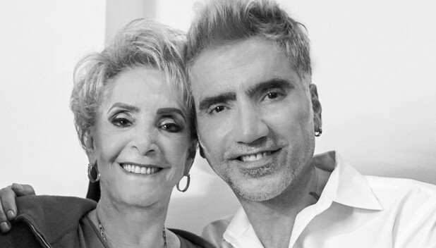 Doña Cuquita Abarca y Alejandro Fernández (Foto: Instagram).