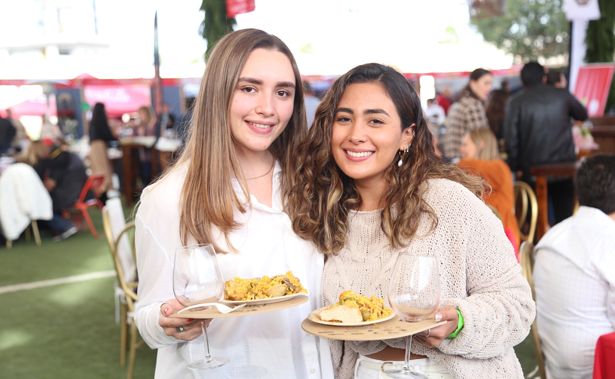 Ana Cecy y Sofía
