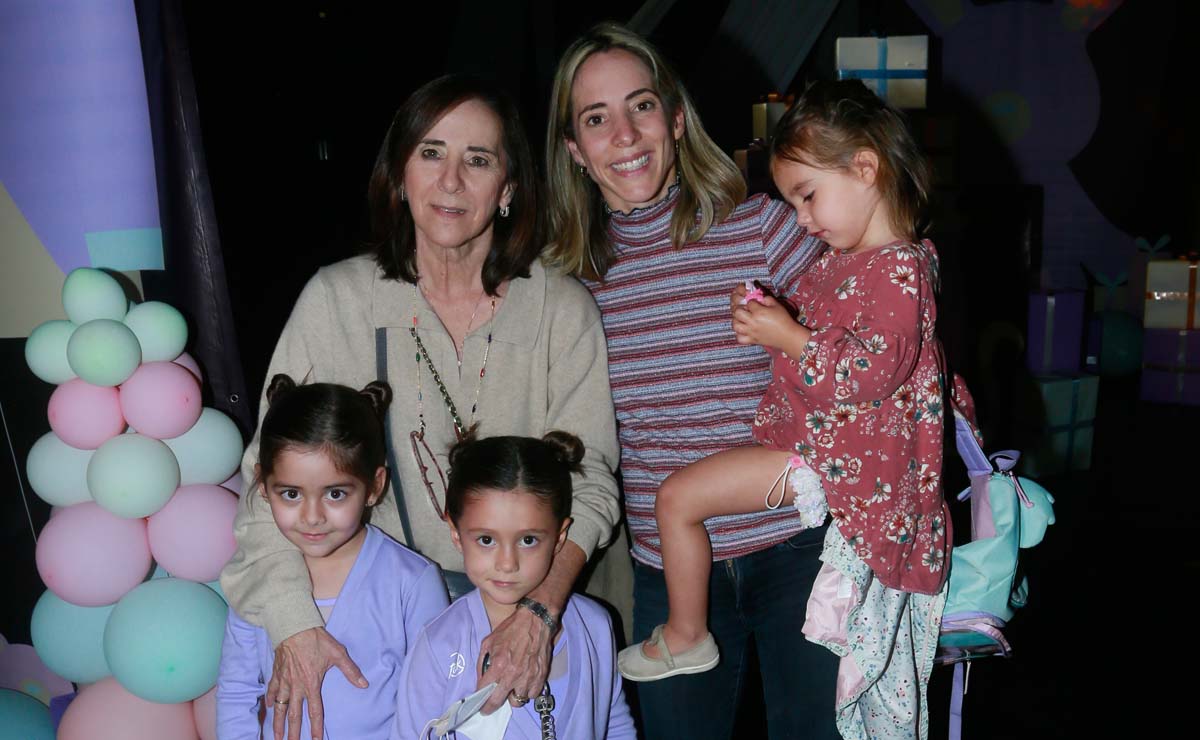 Rosa Treviño, Bárbara Martínez, Carlota Martínez, Camila Pasos y María Pasos / Fotos: Omar Valdez