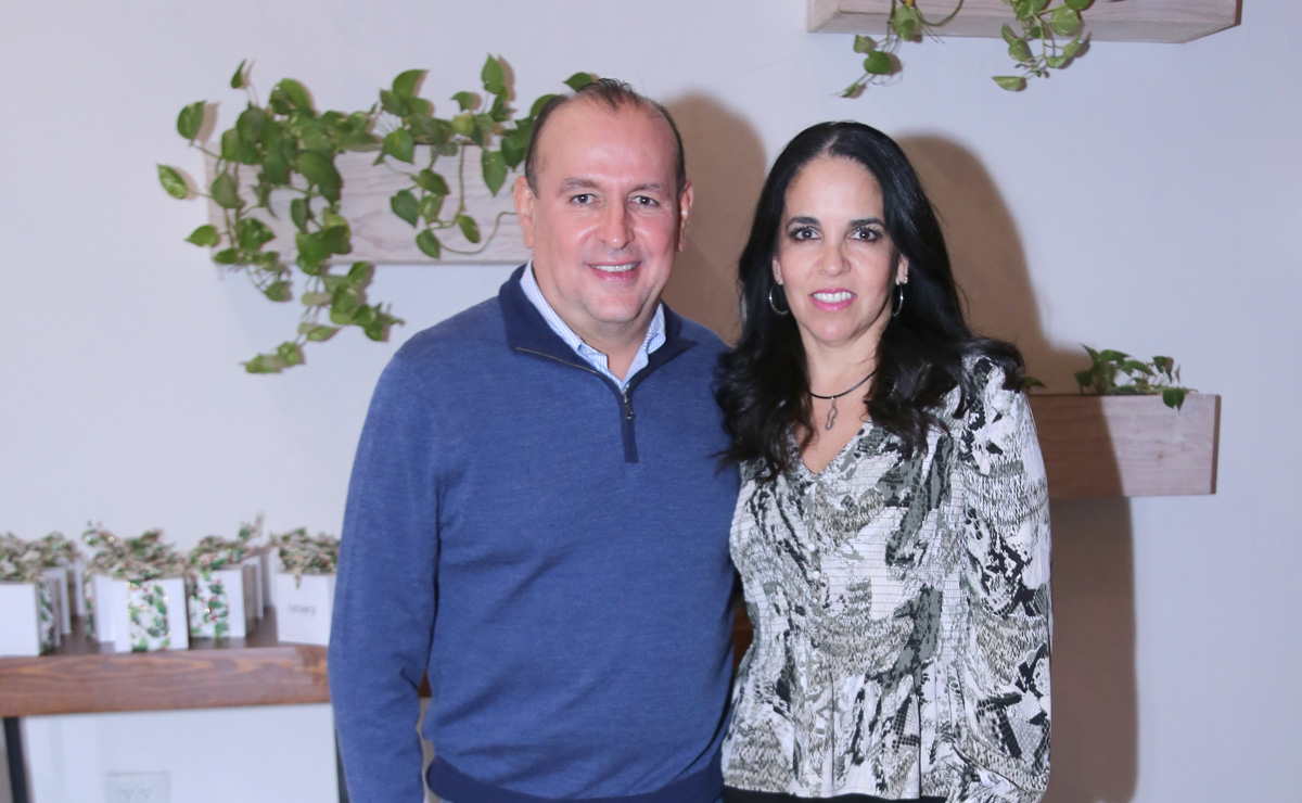 Tolano y Esther