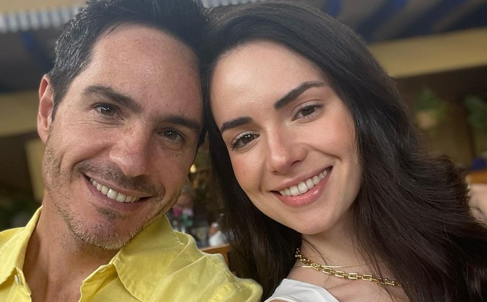 Mauricio Ochmann y Paulina Burrola