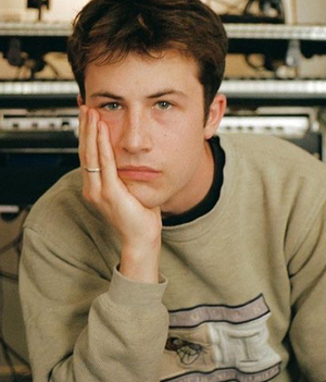 Pocos saben que el actor incursionó en la música y hasta de gira ha salido. Foto: Instagram Dylan Minnette