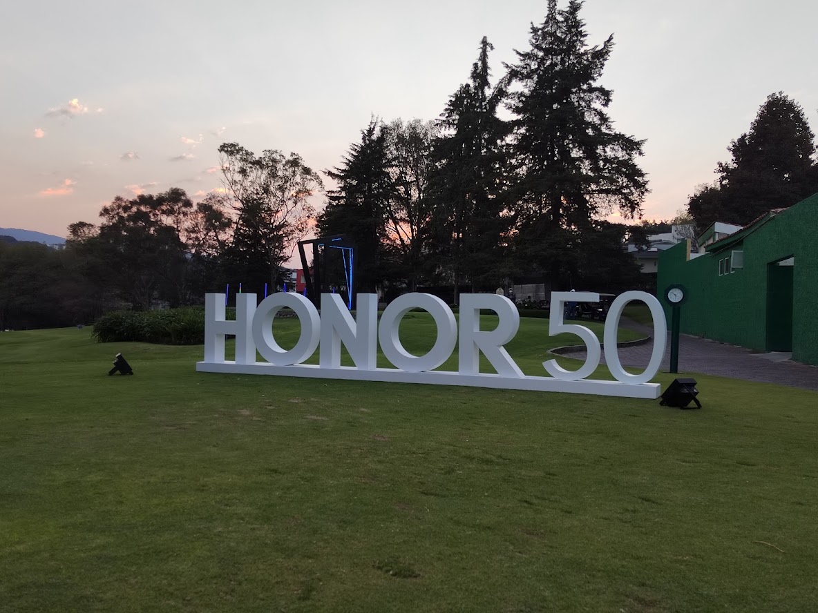 FOTO iX y HONOR