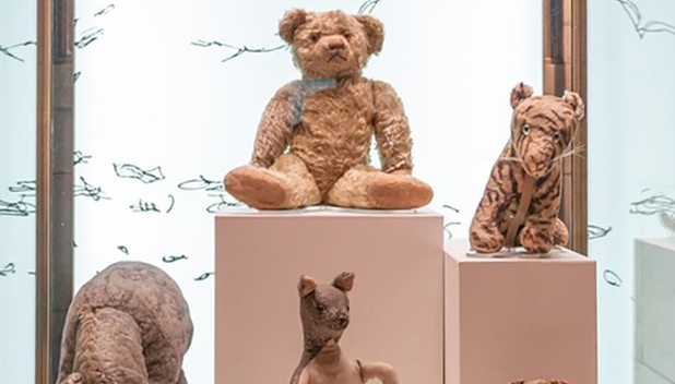 Actualmente los peluches originales se exhiben en una vitrina de la Biblioteca Pública de Nueva York. Foto: Archivo