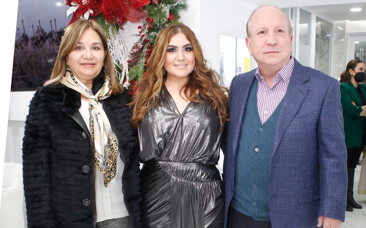 Olga Flores, Mabe Guajardo y Jorge Guajardo / Foto: Antonio Mireles