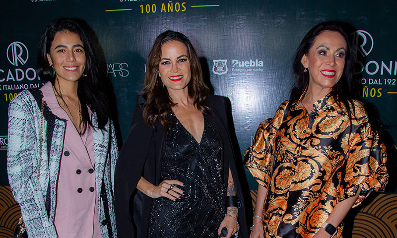 Paola Perez, Esmer Paola Vegaalda Álvarez y Mónica Peralta