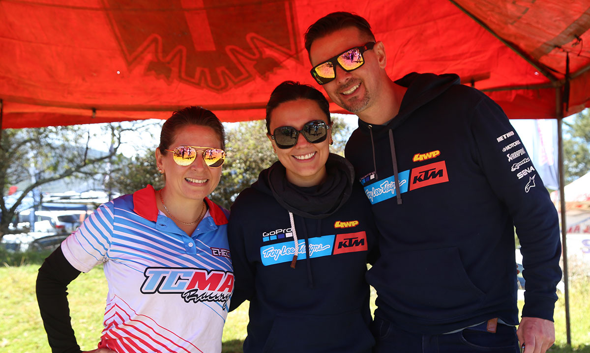 MARICRUZ ALEMÁN, LILIANA CUESTA Y GIOVANNI MINUTTI