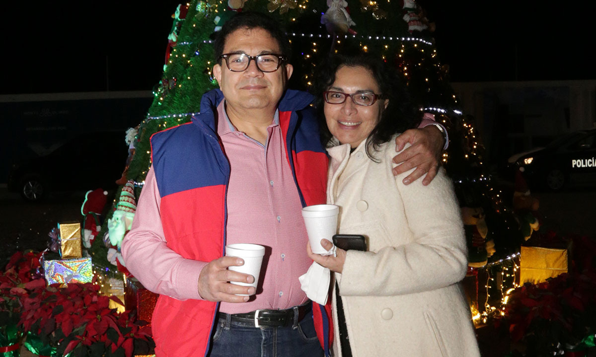 MARÍA Y CARLOS FILIO