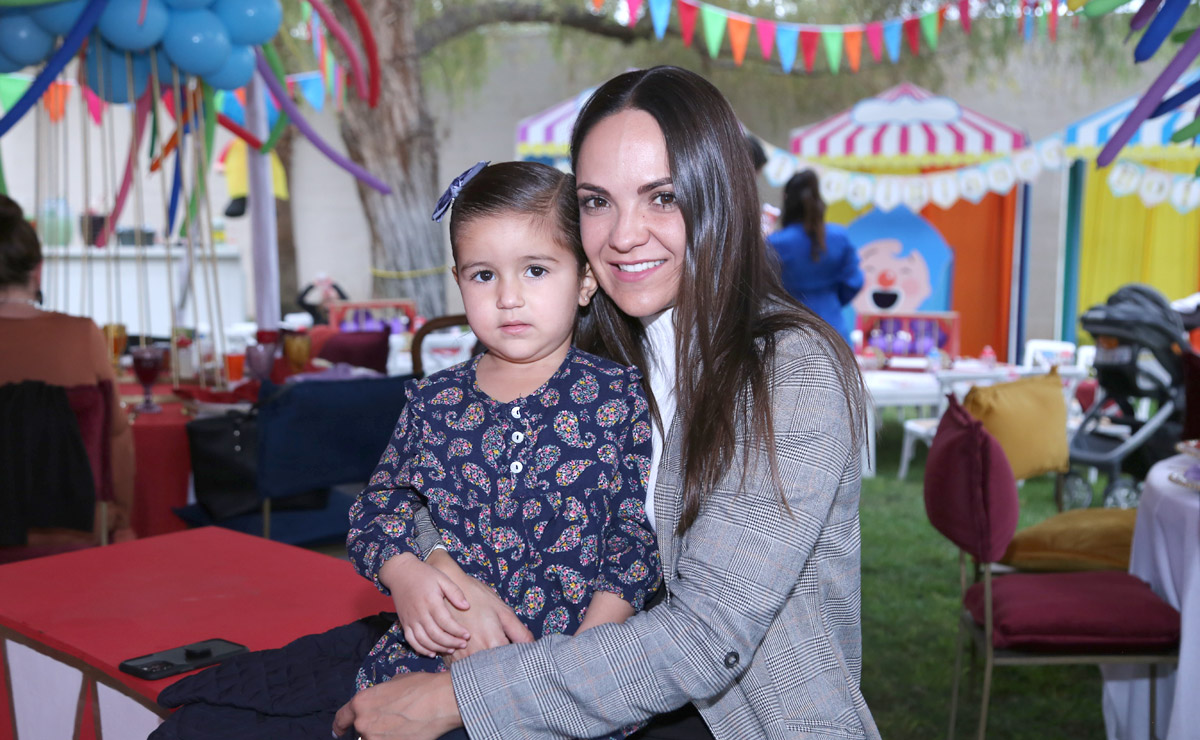 Alexa y Maricarmen