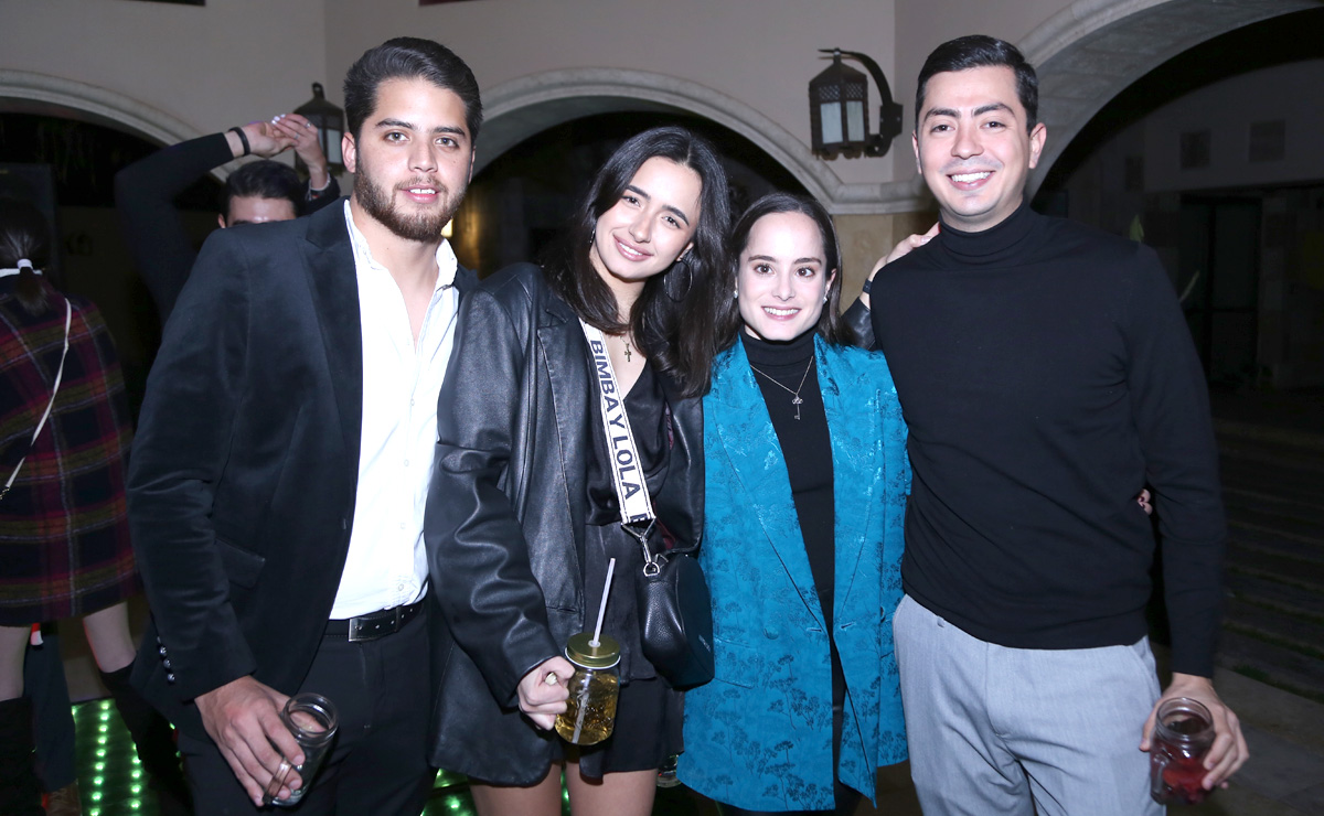 Demián, Rocío, Marcela y Paco