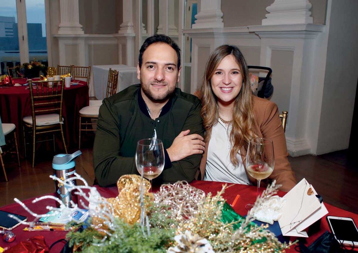 Diego Martínez y Valeria Villarreal