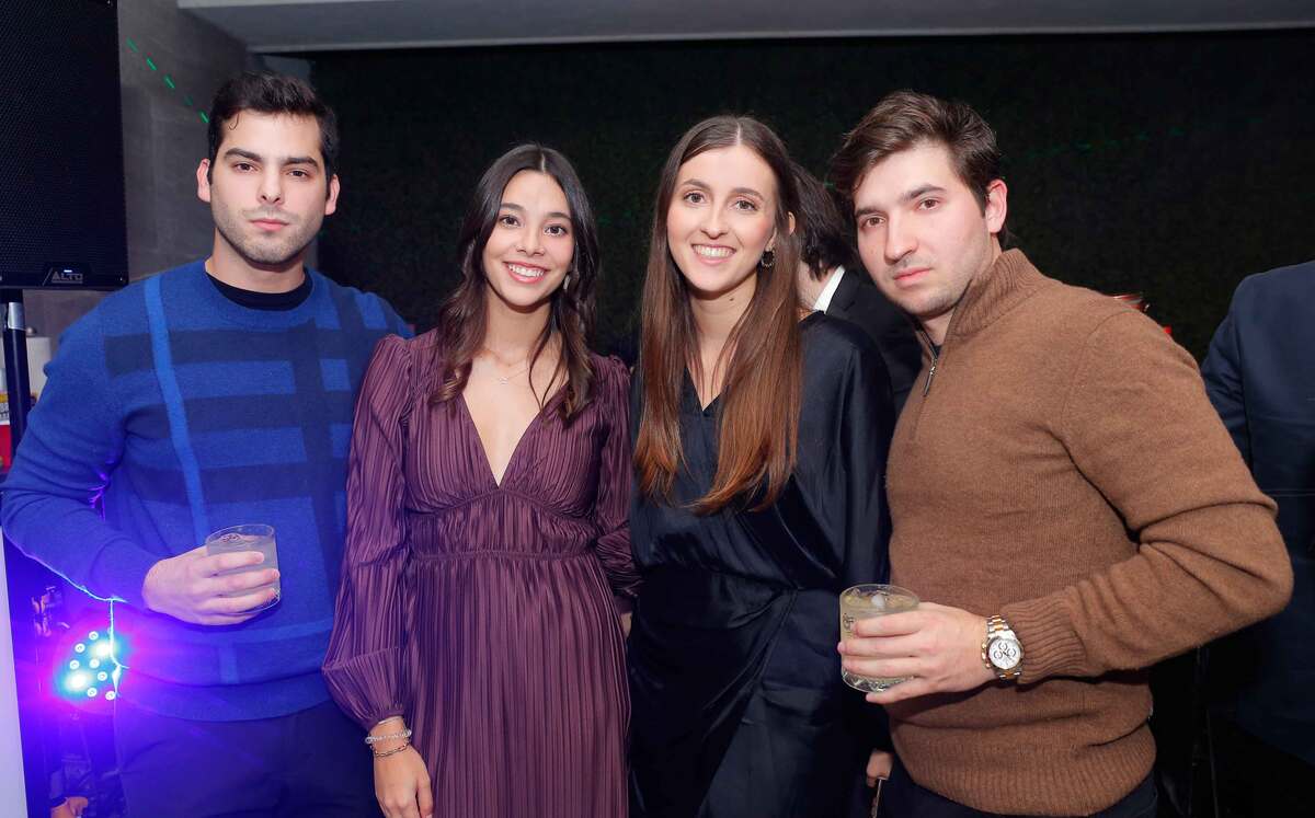 Fernando Cantú, María Elizondo, Paulina González y José Arturo González