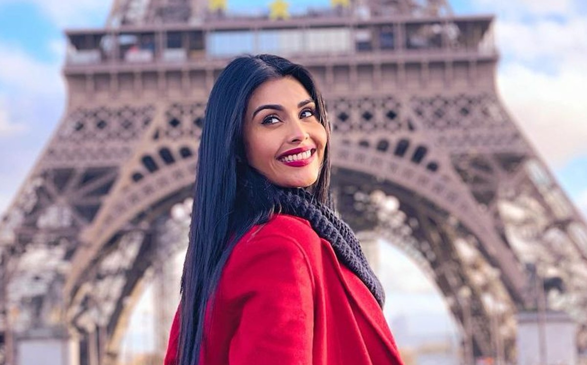Kristal Silvia y el look con el que conquistó París. (Foto: Instagram).