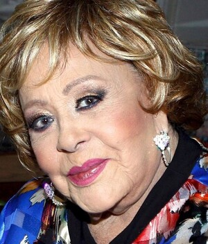 Silvia Pinal sale del hospital tras dar positivo a Covid. (Foto: Instagram).