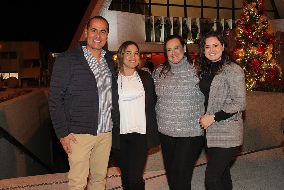Jorge Alba, Liliana López, Paty Langle y Fernanda Michel.