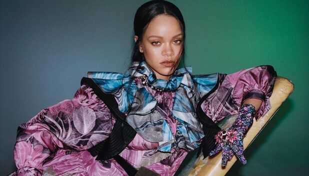 Rihanna presume el look más arriesgado del 2022. (Foto: Instagram).