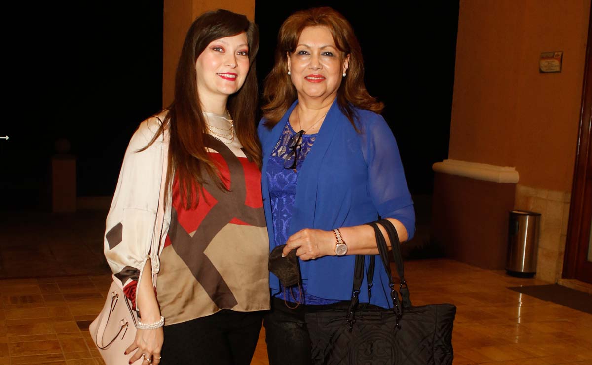 Laura Lozano y Laura De la Garza / Fotos: Antonio Mireles