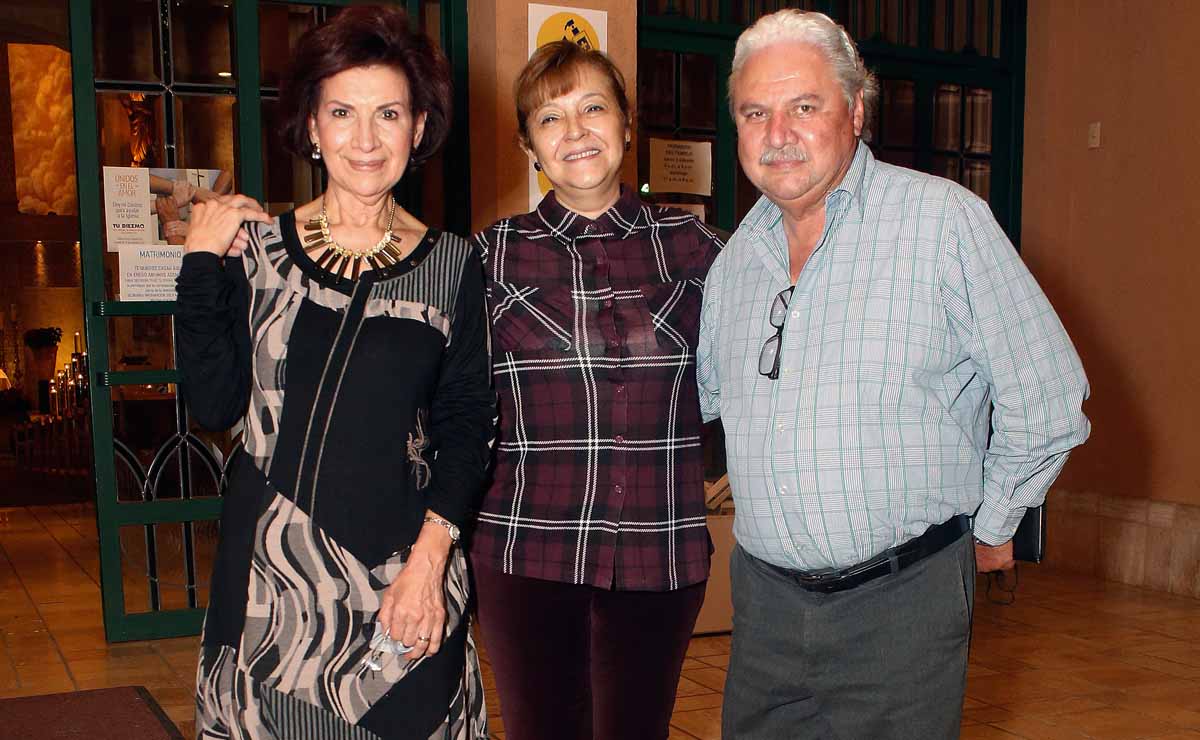 Leticia González de García, Bertha Arronis de Manrique y Jorge De la Rosa / Fotos: Antonio Mireles