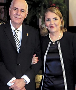 Carlos Azcárraga y Begoña de Azcárraga / Foto: Dennis Hernández