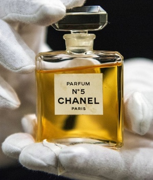 Chanel y la historia detrás del Perfume no. 5 (Foto: Instagram)