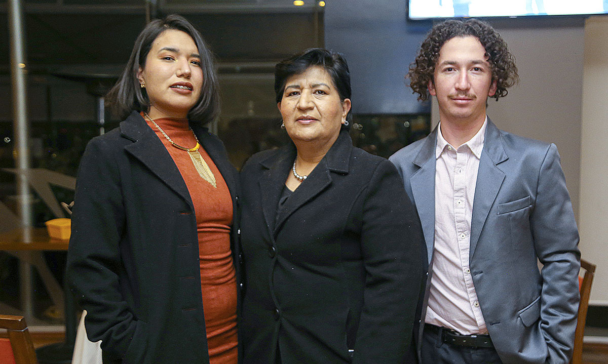 FAMILIA MARTINEZ LICONA
