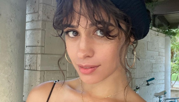 Camila Cabello, una bomba latina con el bikini negro de la temporada (Foto: Instagram)